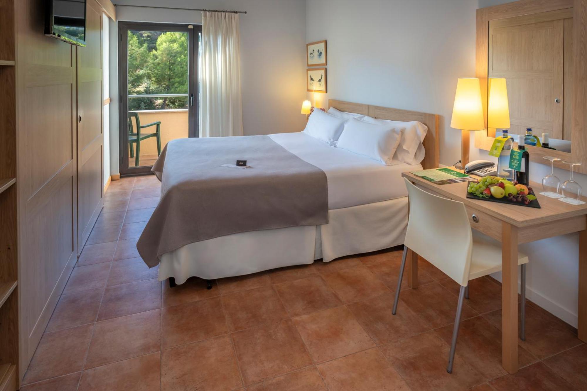 Hotel & Resort Vilar Rural D'Arnes By Serhs Hotels Sant Carlos de la Ràpita מראה חיצוני תמונה
